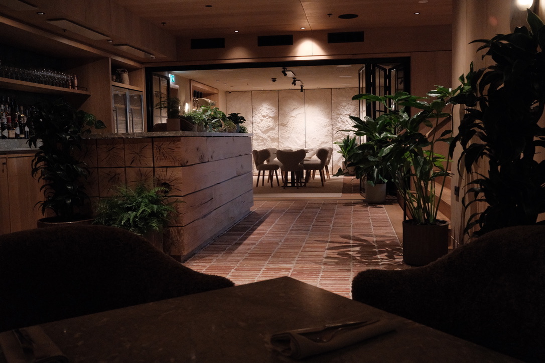 03B9037A-39F4-4D67-8797-E79D39403D85_1_105_c