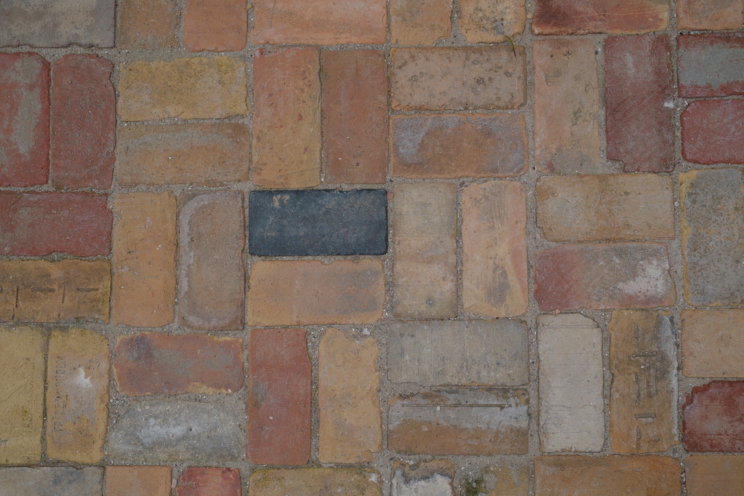 05E8C520-A651-4D7A-98DE-CBDC95215498_1_105_c