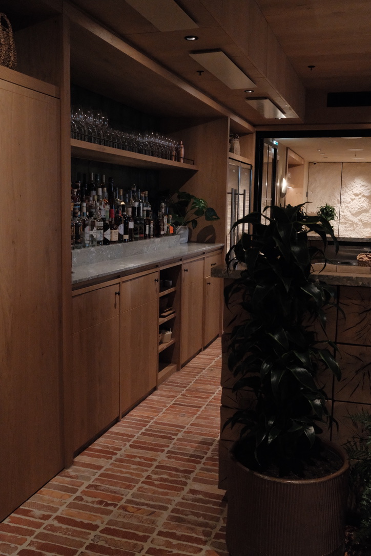 52E75BCA-F2A3-4636-BFF3-51B7319920F6_1_105_c