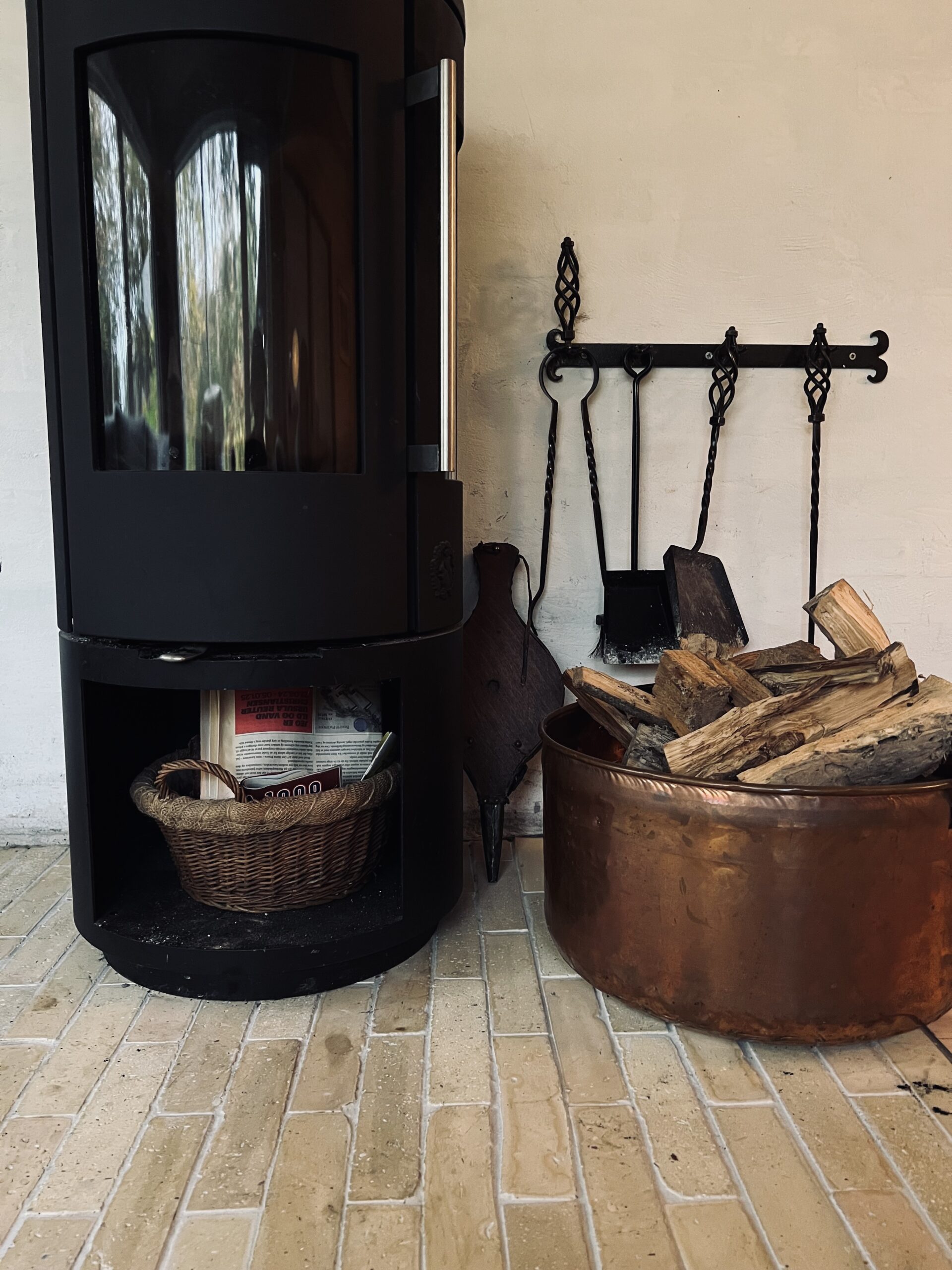 572D0866-AE27-4281-91B7-A270D8543096_1_201_a