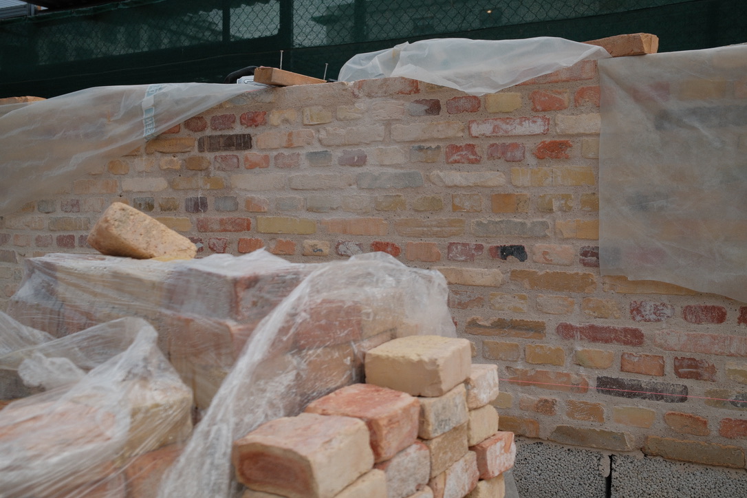 96AB6636-0FE4-48FB-B5BE-42BAD0D5E777_1_105_c