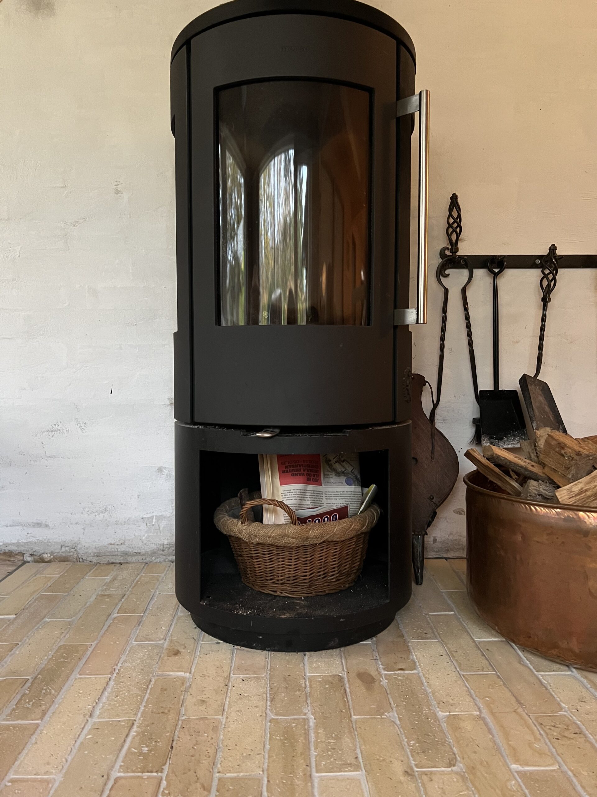 A082F811-5DC9-4423-AE96-8BBB065B3CCC