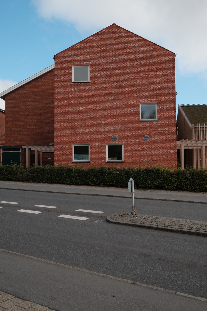 B11547FE-3129-4C11-B158-42ECD38F1AE1_1_105_c