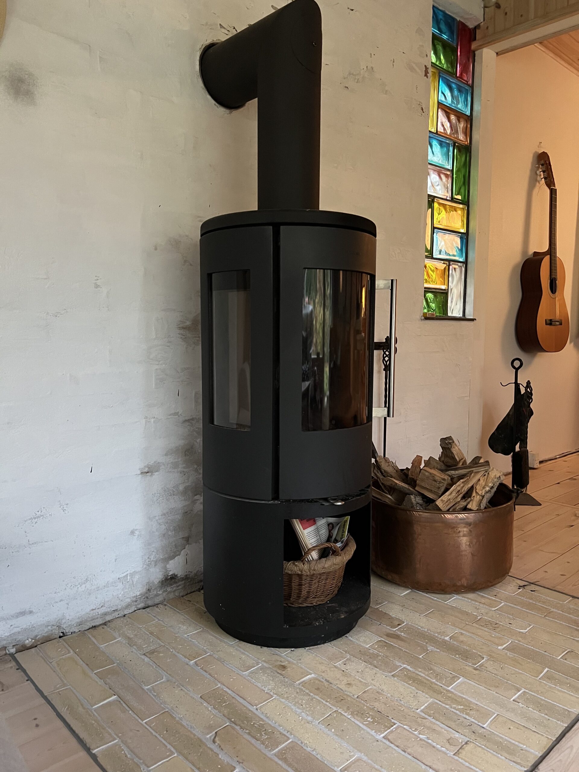 C9CF6475-7344-4382-94D9-FC01743CC1B2