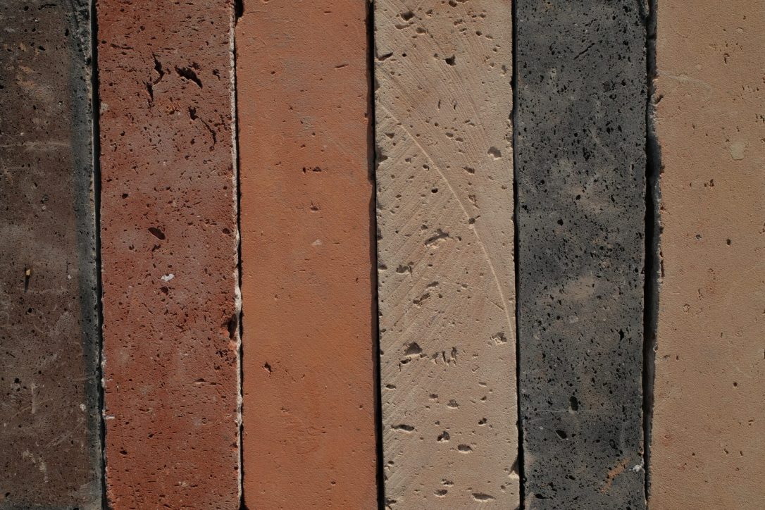 12FB1655-7C7B-460A-8E75-851CA4E371C6_1_201_a